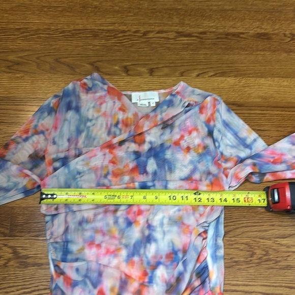 By Anthropologie Long-Sleeve Crossover Mesh Top Size Medium - Picture 8 of 9